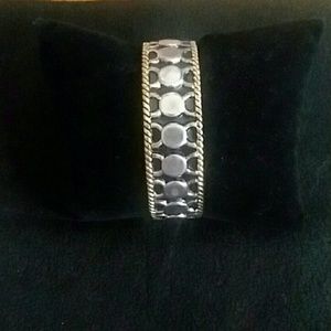two tone gold and silver cuff braclet.